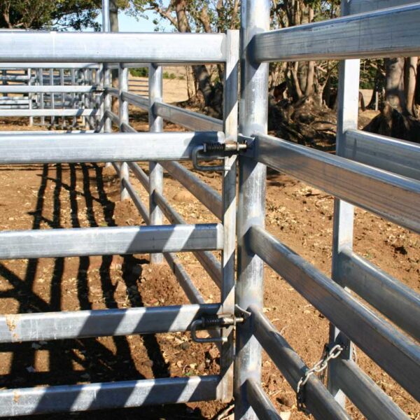 Cattle Yard Gates & Accessories
